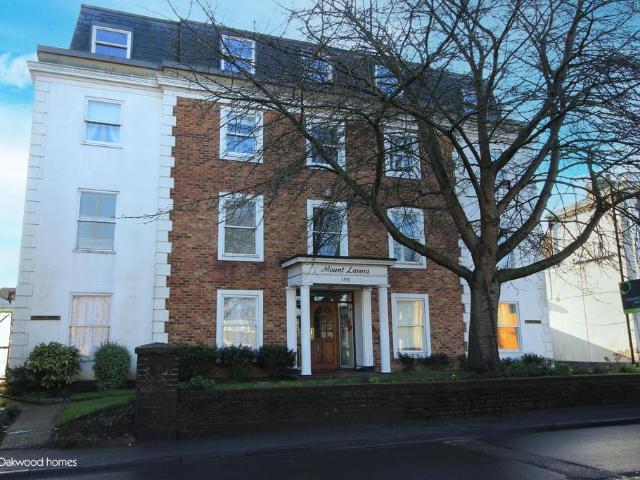 Flat for sale in Birchington, Acol