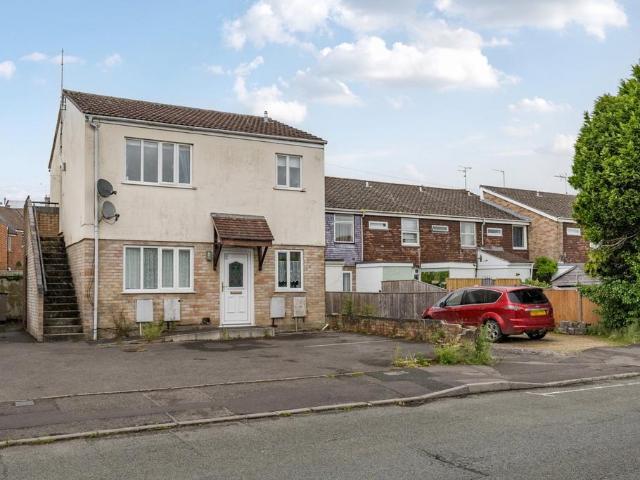 Flat for sale in Warminster, Wiltshire