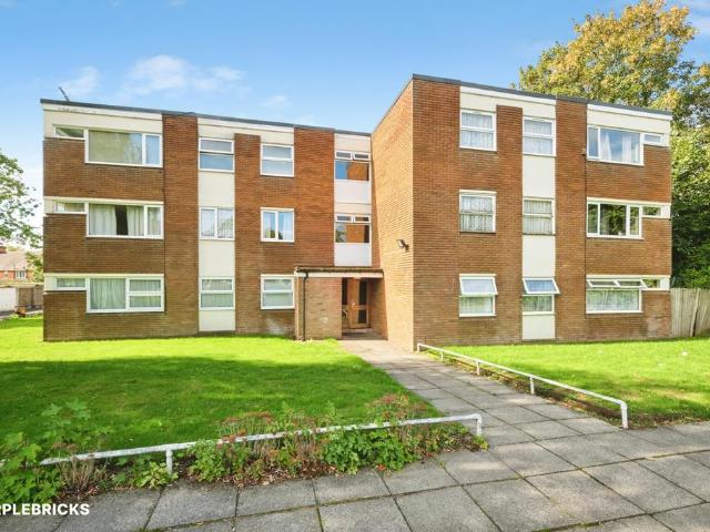 Flat for sale in New Oscott, West Midlands