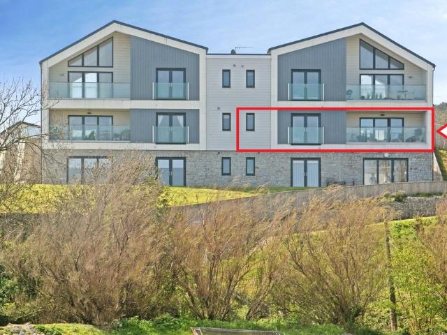 Flat for sale in Falmouth, Cornwall