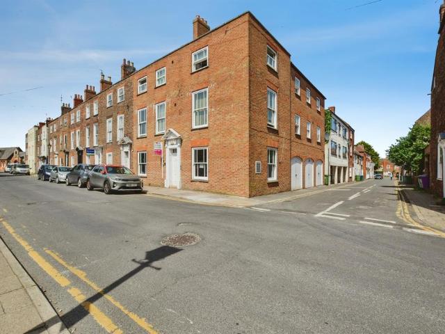 Flat for sale in Bargate, Boston