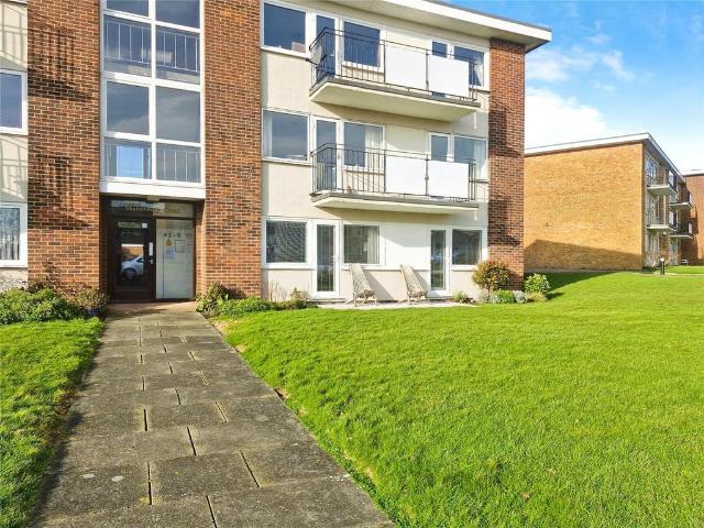 Flat for sale in Lower Walmer, Ash