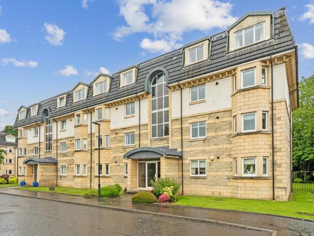 Flat for sale in Cambuskenneth, Scotland