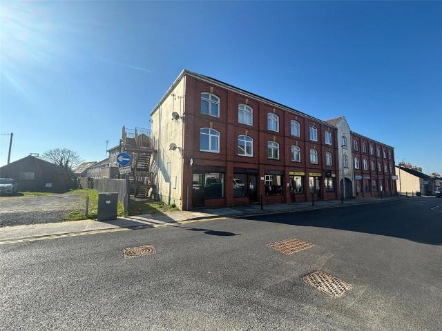 Flat for sale in Narberth
