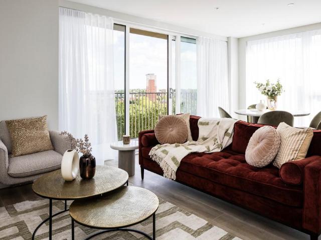 Flat for sale in London Borough of Lewisham, Greater London