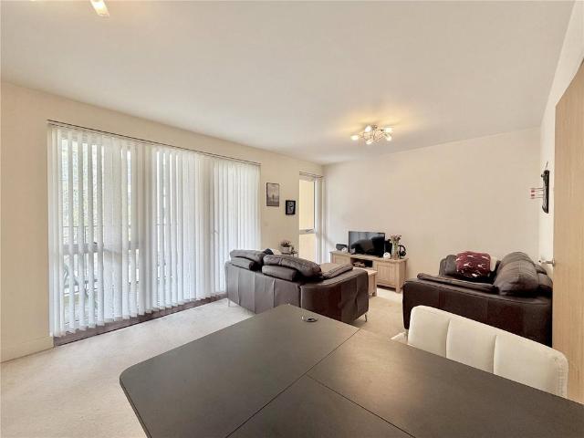Flat for sale in Colindale, Greater London