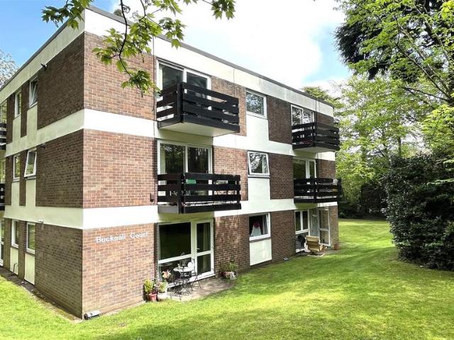 Flat for sale in Wake Green, West Midlands