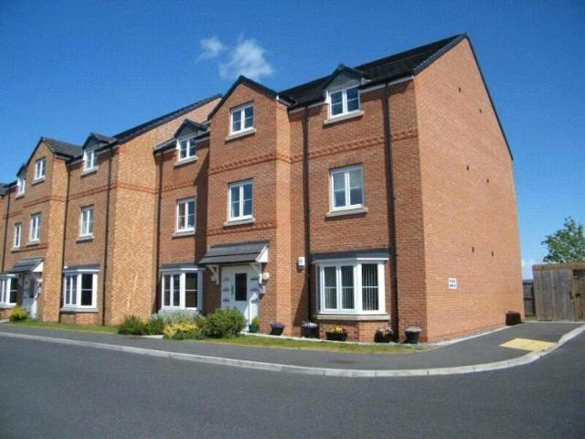 Flat for sale in Albert Hill, Darlington