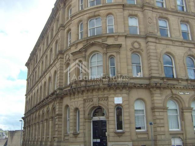 Flat for sale in Eightlands, Dewsbury