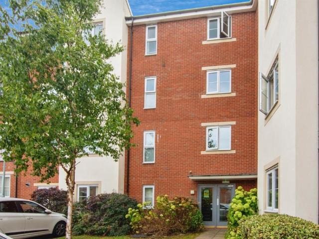 Flat for sale in Bearwood, West Midlands