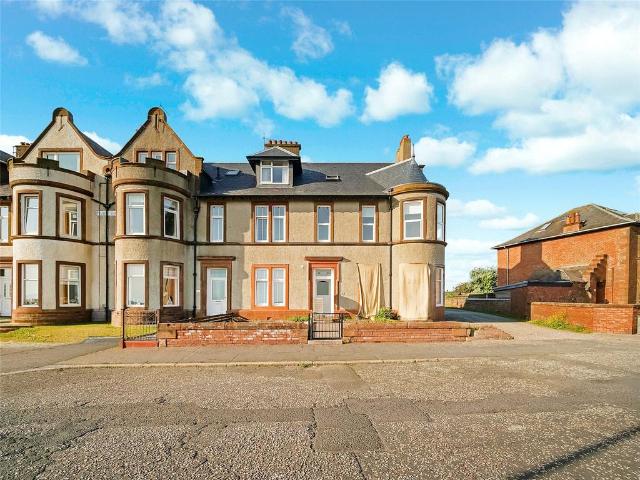 Flat for sale in Troon, Scotland