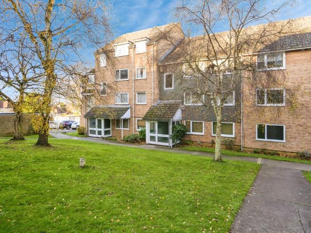 Flat for sale in Church Cowley, The Slade
