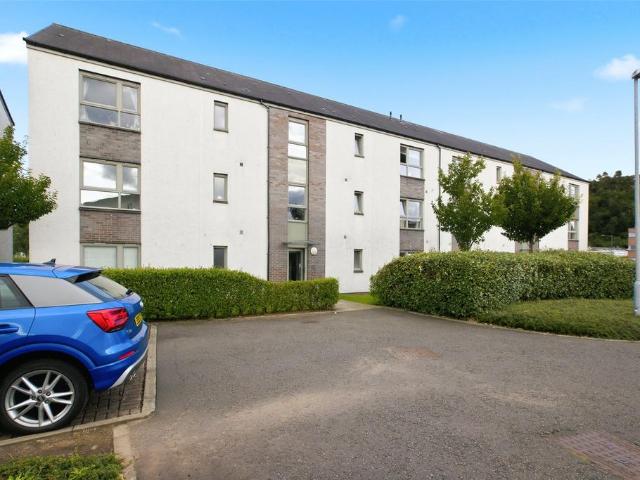 Flat for sale in Cambuskenneth, Scotland