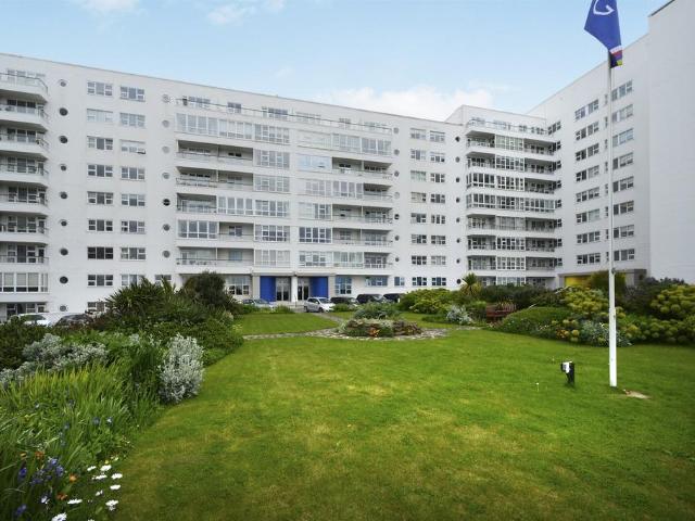 Flat for sale in Brighton Marina Village, Brighton & Hove