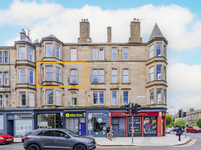 Flat for sale in Stockbridge, Scotland