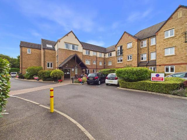 Flat for sale in Baron St Martin, Barholm