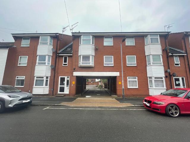 Flat for sale in Hull, City Of Kingston Upon Hull