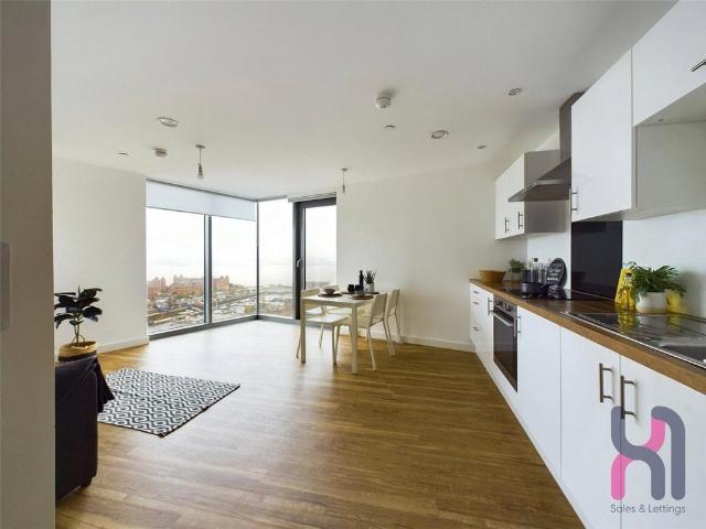 Flat for sale in Baltic Triangle, Liverpool