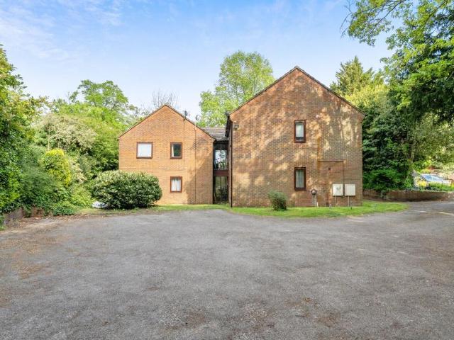 Flat for sale in Rooksbury Mill, Test Valley