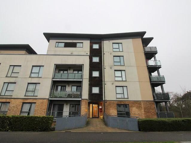 Flat for sale in Eastgate, Peterborough