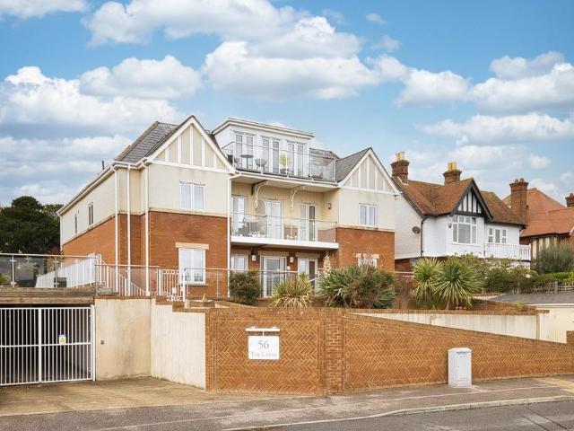 Flat for sale in Dumpton Gap, Acol