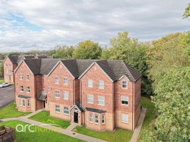 Flat for sale in Howe Bridge, Wigan