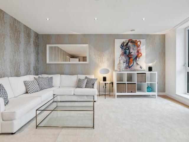 Flat for sale in Hammersmith, Greater London