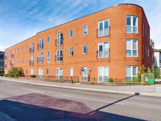 Flat for sale in Bevois Valley, City Of Southampton