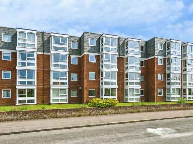 Flat for sale in Hunstanton, Brookville