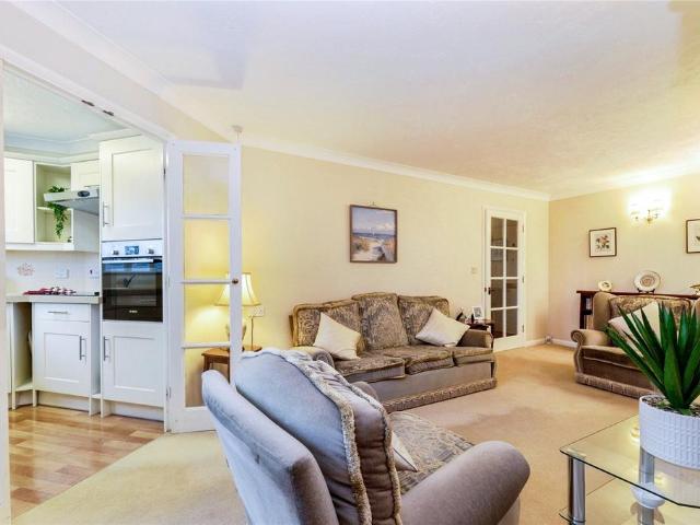 Flat for sale in Blackhills, Surrey