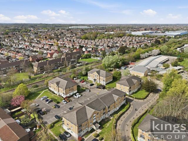 Flat for sale in Greater London