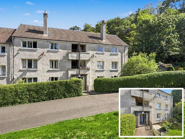 Flat for sale in Oban, Scotland