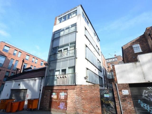 Flat for sale in Ropewalks, Calderstones