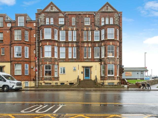 Flat for sale in Comers, Norfolk