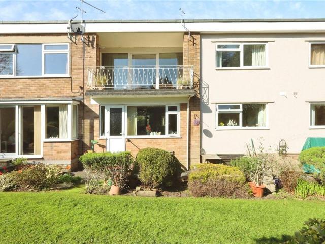 Flat for sale in Nether Green, Ranmoor
