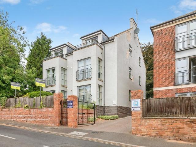 Flat for sale in Forest Fields, Haddon