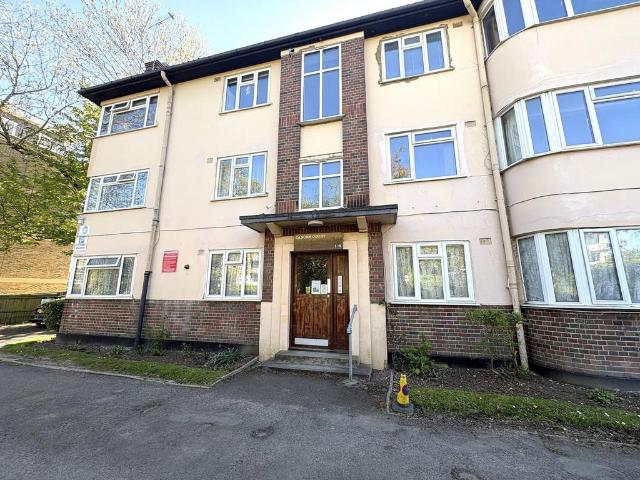 Flat for sale in Greater London