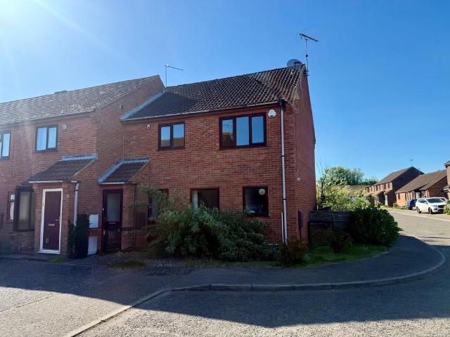 Flat for sale in Comers, Norfolk