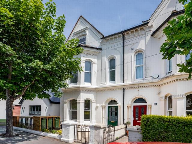 Flat for sale in Hythe, Folkestone