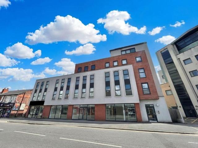 Flat for sale in Georgia, Greater Manchester