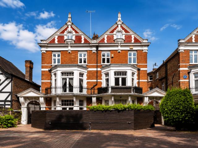 Flat for sale in St. John's Wood, Greater London