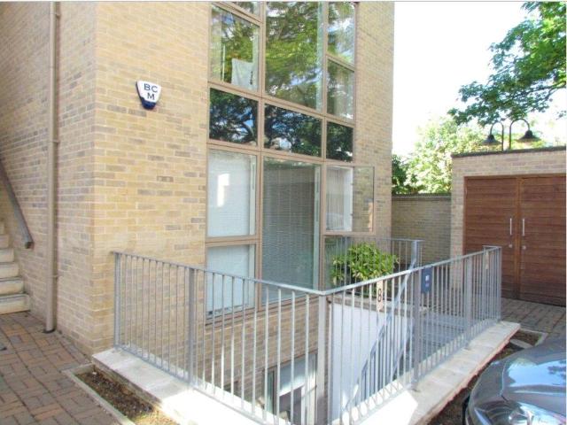 Flat for sale in The Kite, Arbury