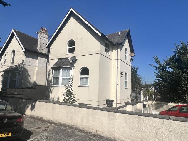 Flat for sale in Upton, Torquay