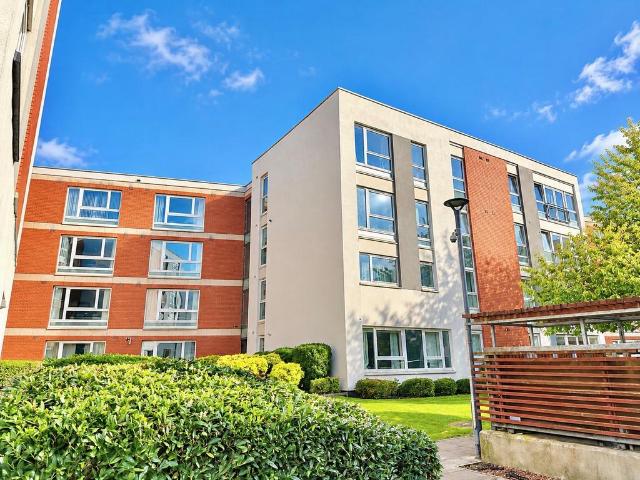 Flat for sale in Milnbank, Glasgow