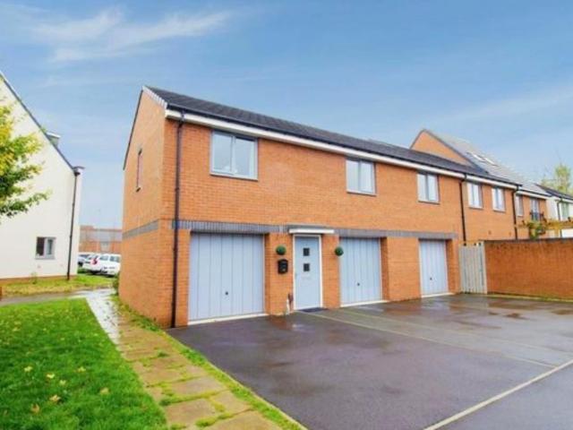 Flat for sale in Red Hall, Darlington