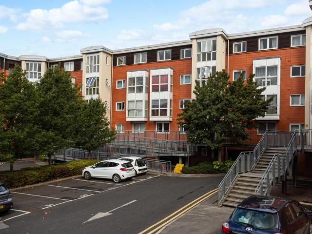 Flat for sale in Staynor Hall, Selby