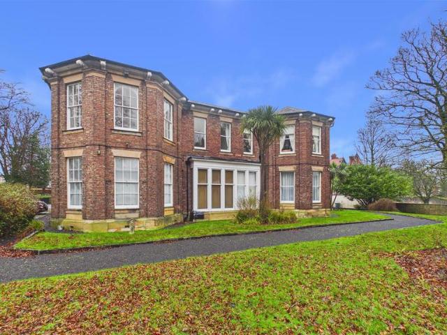 Flat for sale in Grangetown, Isle Of Man