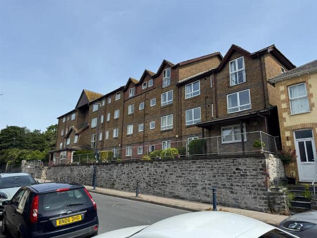 Flat for sale in Waun Fawr, Wales