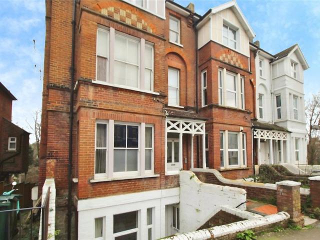 Flat for sale in Silverhill, Guestling Green