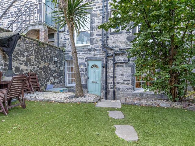 Flat for sale in Leith Links, City of Edinburgh
